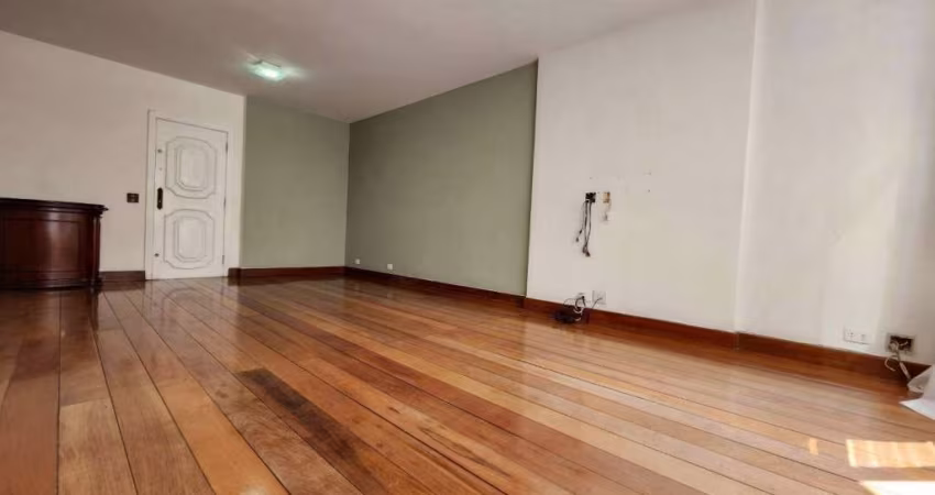 Apartamento com 3 dormitórios à venda, 140 m² por R$ 890.000,00 - Icaraí - Niterói/RJ