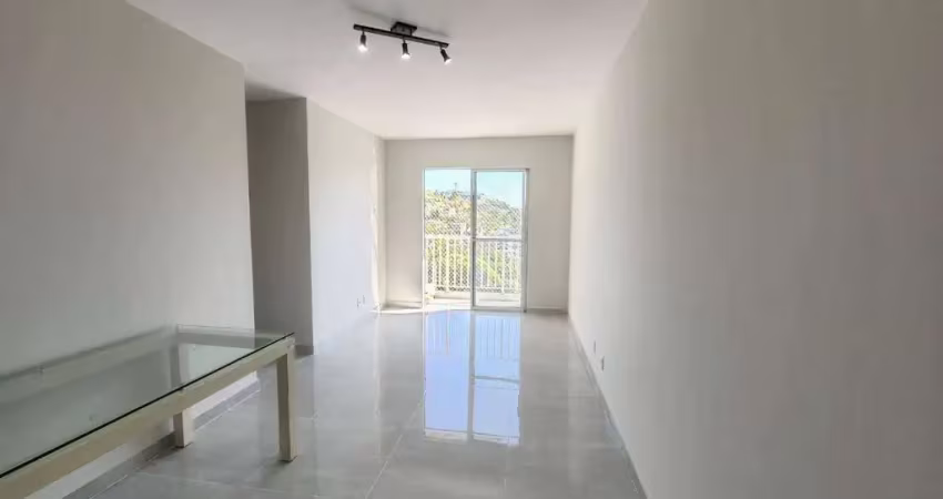 Asset Imóveis vende apartamento reformado com 3 quartos (1suíte), 68m², por R$ 315.000 - Centro - São Gonçalo/RJ