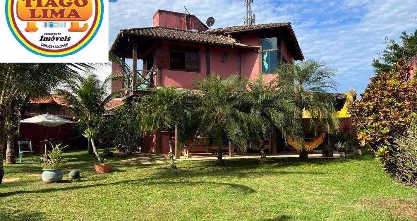 Sobrado para Venda em Caraguatatuba, Capricórnio, 3 dormitórios, 3 suítes, 4 banheiros, 4 vagas
