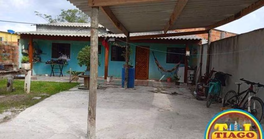Casa para Venda em Caraguatatuba, Jardim das Palmeiras, 1 dormitório, 1 banheiro, 6 vagas