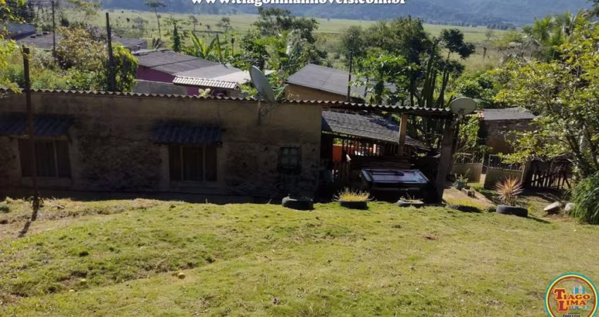 Sítio para Venda em Caraguatatuba, Barranco Alto, 1 dormitório, 1 banheiro