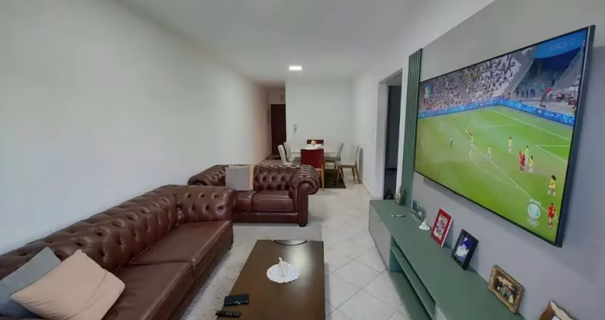 Apartamento para Venda em Caraguatatuba, Centro, 3 dormitórios, 1 suíte, 2 banheiros, 1 vaga