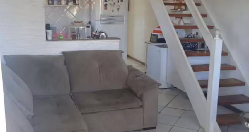 Sobrado em Condomínio para Venda em Caraguatatuba, Martim de Sá, 2 dormitórios, 1 suíte, 2 banheiros, 2 vagas