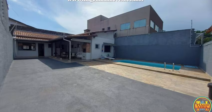 Casa para Venda em Caraguatatuba, Caputera, 2 dormitórios, 1 banheiro, 2 vagas