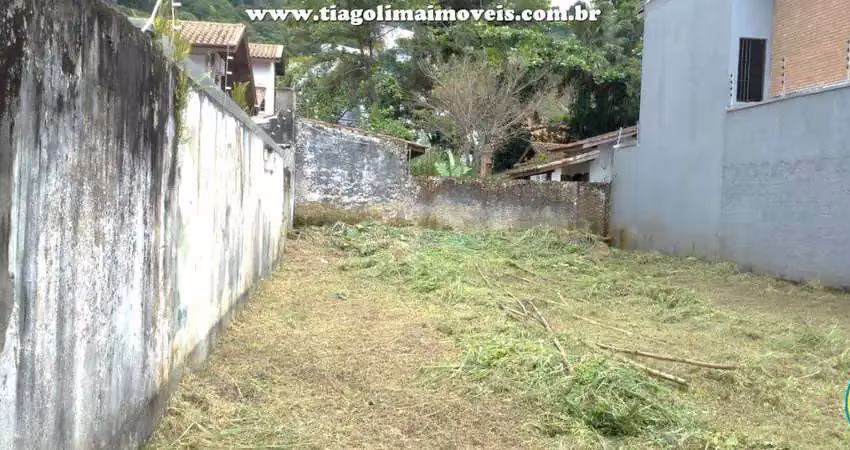 Terreno à venda na Rua Andromeda, 23, Praia da Cocanha, Caraguatatuba
