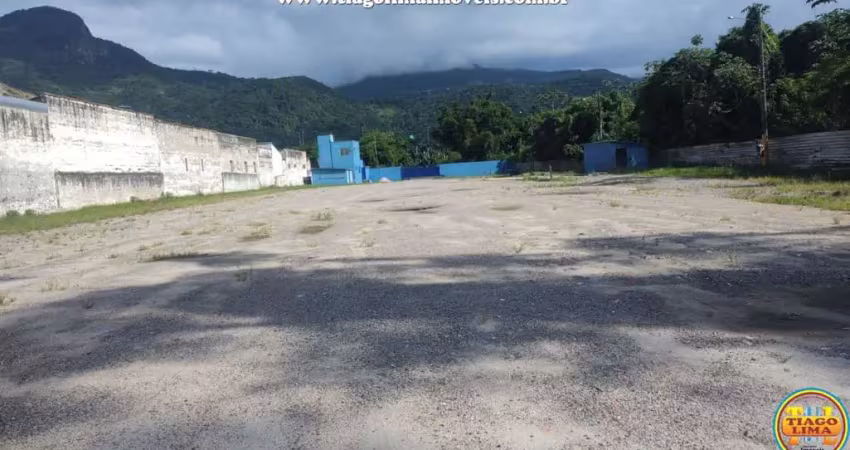 Terreno à venda na Rua Aléssio Bulgarelli, 32, Caputera, Caraguatatuba