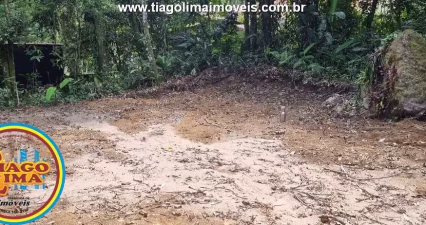 Terreno à venda no Massaguaçu, Caraguatatuba 