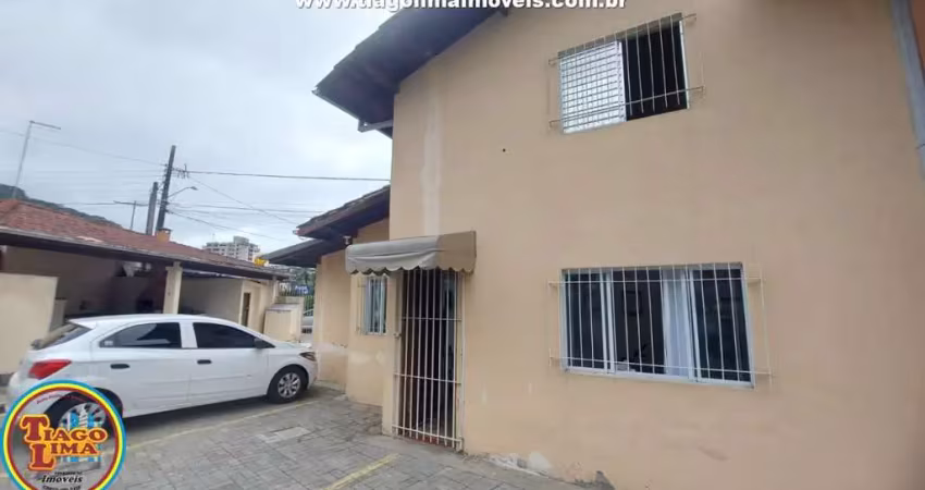 Casa em condomínio para venda em caraguatatuba, sumaré, 1 dormitório, 1 banheiro, 1 vaga