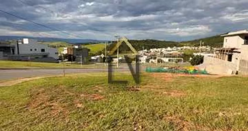 Terreno de Esquina à Venda - Condomínio Cyrela