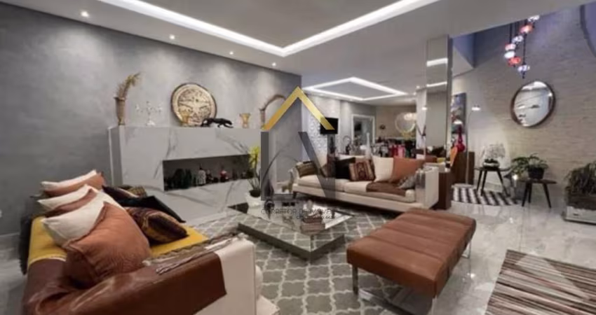 Casa Mobiliada em Condomínio