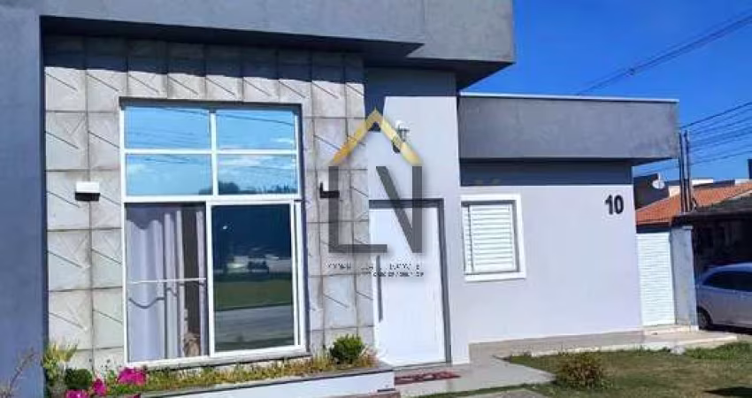 Casa ampla em condominio fechado