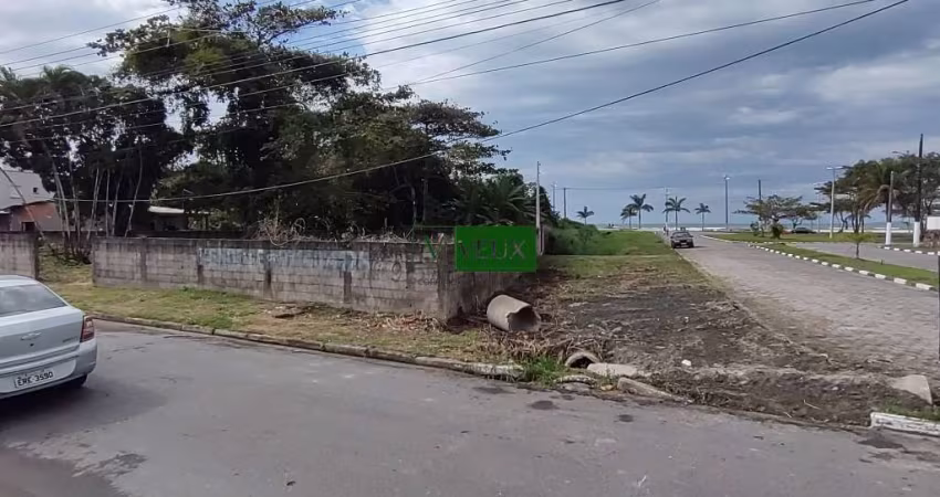 Excelente Área a venda Praia das Palmeiras, Caraguatatuba  Área total de 915m²