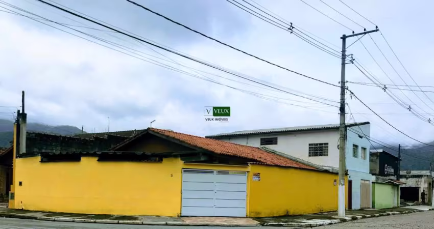 Casa com edícula e ponto comercial em avenida movimentada bairro Indaiá