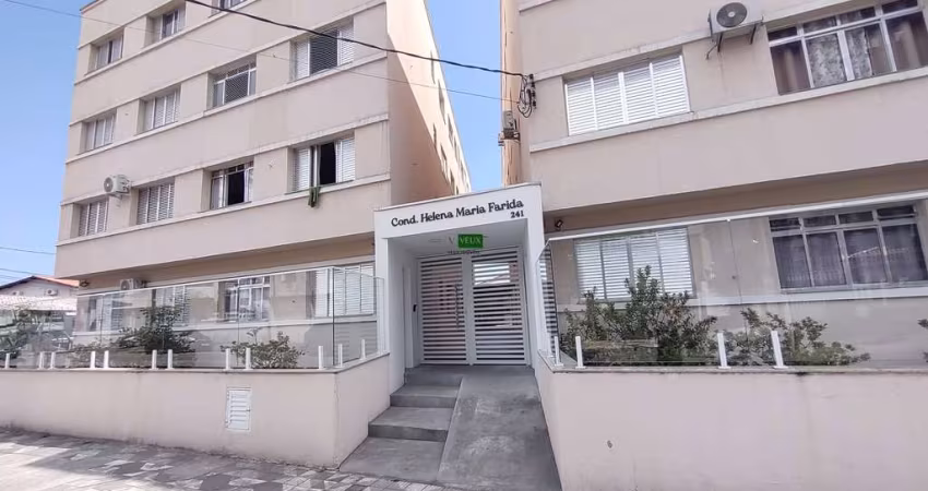 Excelente Apto a venda  Centro, Caraguatatuba-SP Possui um dormitório