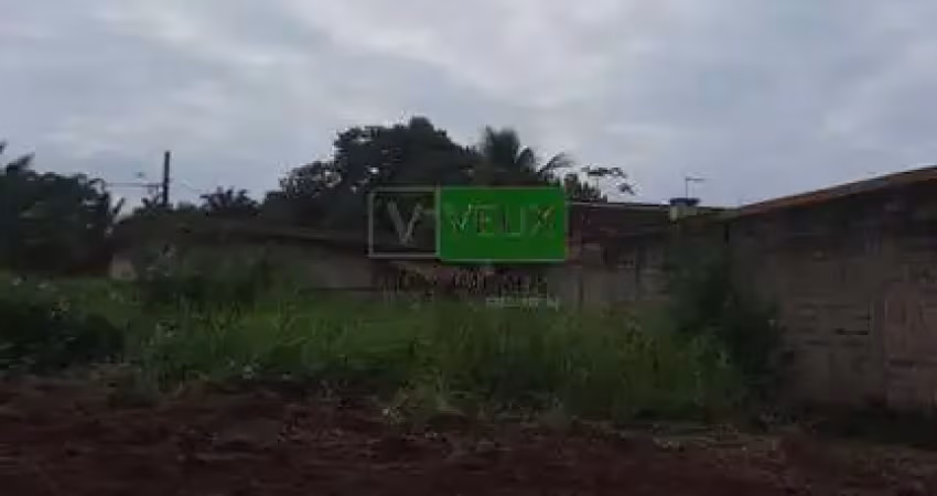 Terreno à venda no Capricórnio III, Caraguatatuba 
