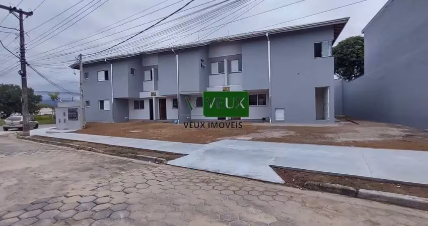 Casa nova no tipo sobrado com 2 suítes a venda no bairro pontal santa marina e caraguatatuba sp