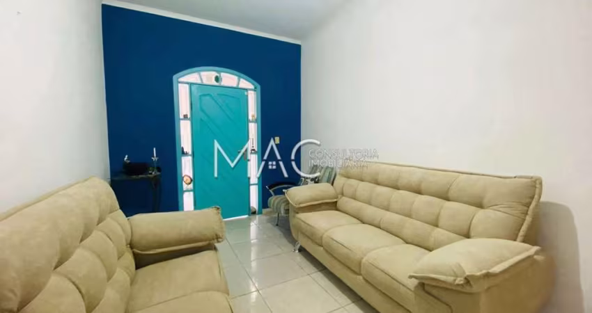 Casa com 4 dorms, Guilhermina, Praia Grande - R$ 905 mil, Cod: 86