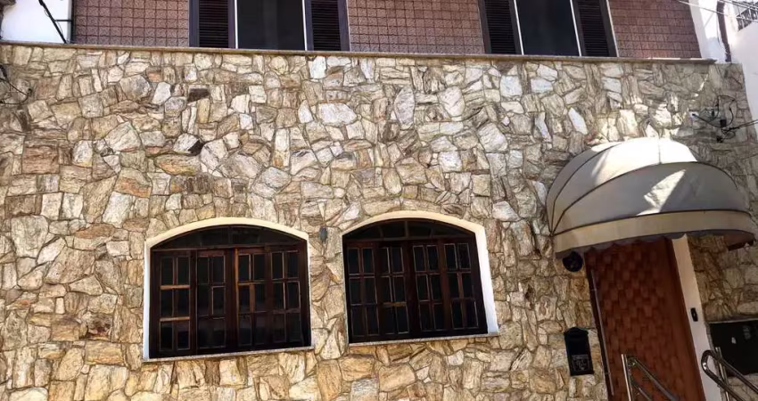 Vende-se excelente sobrado em vila particular na bela vista com 121 m2 ac
