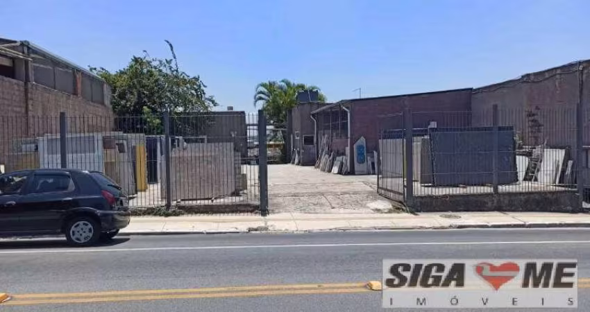 Terreno Comercial em Penha de França com 900m²/Venda R$3.600.000,00