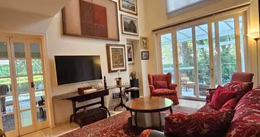 CIDADE JARDIM VENDE CASA COND. 2 SUITES COM AR  A.U 589M² $ 4.990.000