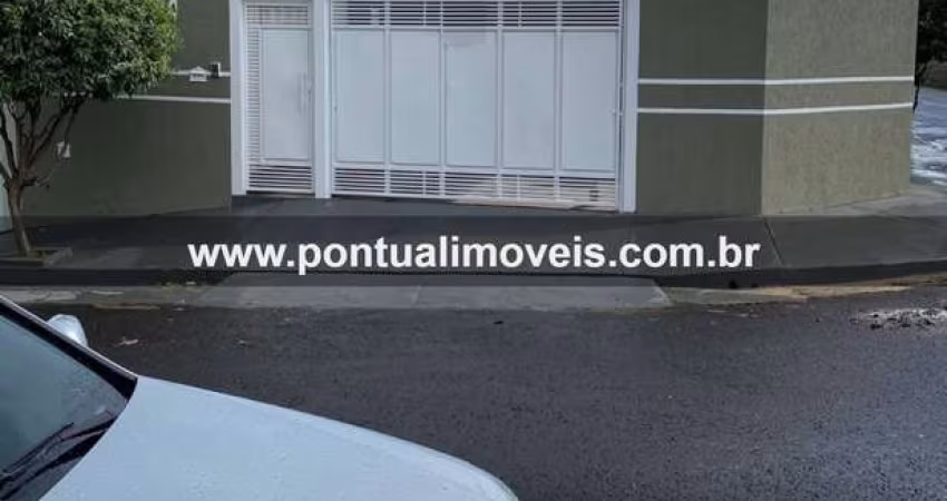 Casa à Venda no Bairro Jardim Morumbi,