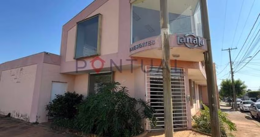Venda ou locação de Salão Comercial de Alto Padrão no Jardim Maria Izabel em Marília-SP: Oportunidade Única de Investimento!
