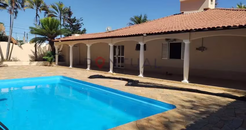 Casa à venda em marília-sp, jardim aquárius: 3 quartos, 1 suite, 3 salas, 3 banheiros, 2 vagas de garagem, 291,00 m² de área.