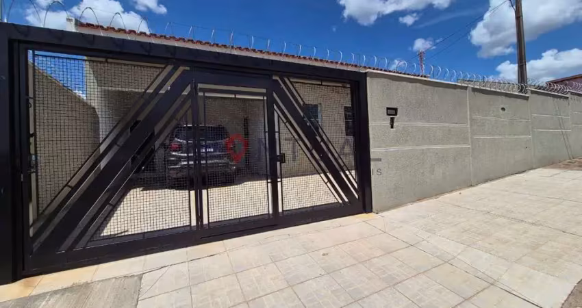 Casa para alugar em marília. 3 quartos, suíte, piscina, 280m². agende visita hoje mesmo!