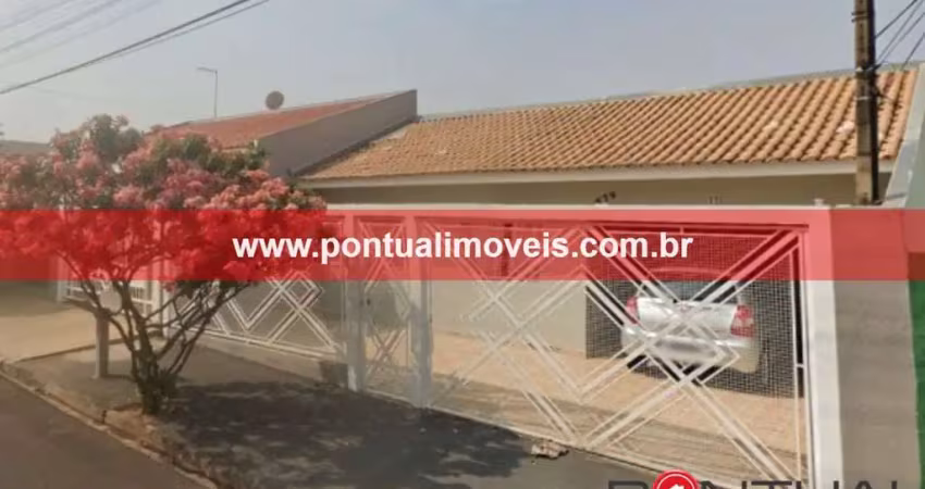 Casa à venda em marília-sp no bairro palmital. confira!