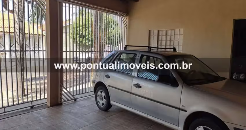 Casa à venda em marília no bairro palmital. visite!