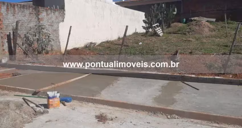 Terreno à venda jardim paraíso marília sp | aceita permuta | invista agora. pontual imóveis sua imobiliária em marília