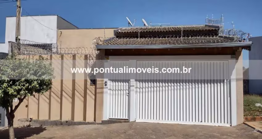 Casa jardim nazareth ? casas a venda em marília | pontual imóveis | imobiliaria marilia ? aceita permuta e negocia | agende visita agora
