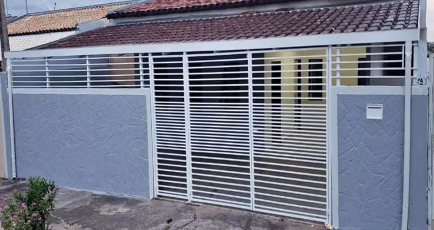 Espaçosa casa à venda em marília-sp, jardim guarujá: 6 quartos, 2 salas, 4 banheiros, 2 vagas de garagem, 80m²