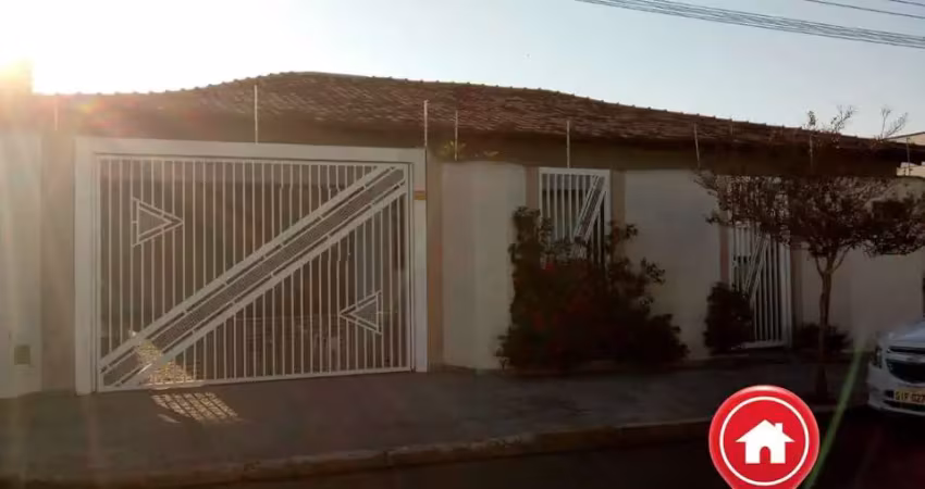 Casa à venda jardim são domingos marília 3 suítes piscina - agende visita hoje - pontual imóveis sua imobiliária em marília