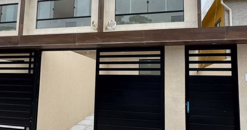 EXCELENTE OPORTUNIDADE de casa TRIPLEX com 2 quartos no  JANGA