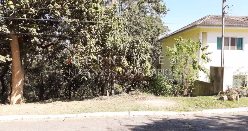 Terreno em condomínio fechado à venda com 450m² declive - Tarumã - Santana de Parnaíba