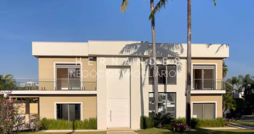 Casa à venda no condomínio residencial 2, com 4 suítes e 4 vagas de garagem