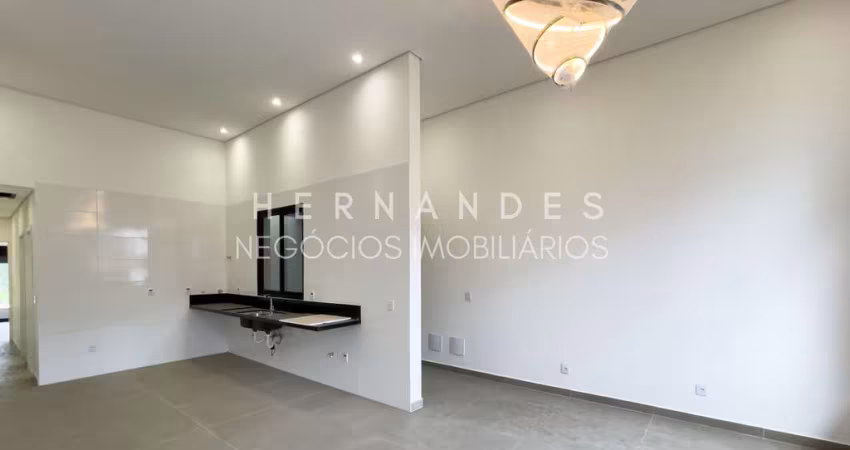 Casa à venda em Barueri-SP, Jardim Tupanci: 2 quartos, 1 suíte, 2 salas, 2 banheiros, 2 vagas - 178 m². Venha conferir!