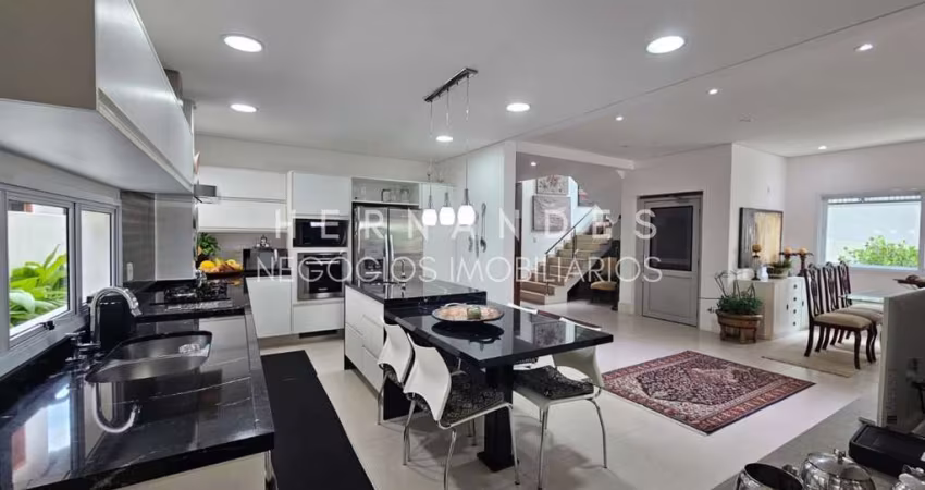 Espetacular Casa em Condomínio à Venda em Alphaville, Santana de Parnaíba-SP: 5 Quartos, 3 Suítes, 3 Salas, 6 Banheiros - Imperdível!