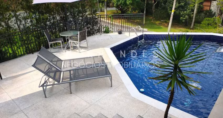 Casa de luxo em condomínio à venda em alphaville, santana de parnaíba-sp: 3 quartos, 3 suítes, 5 banheiros, 460m².