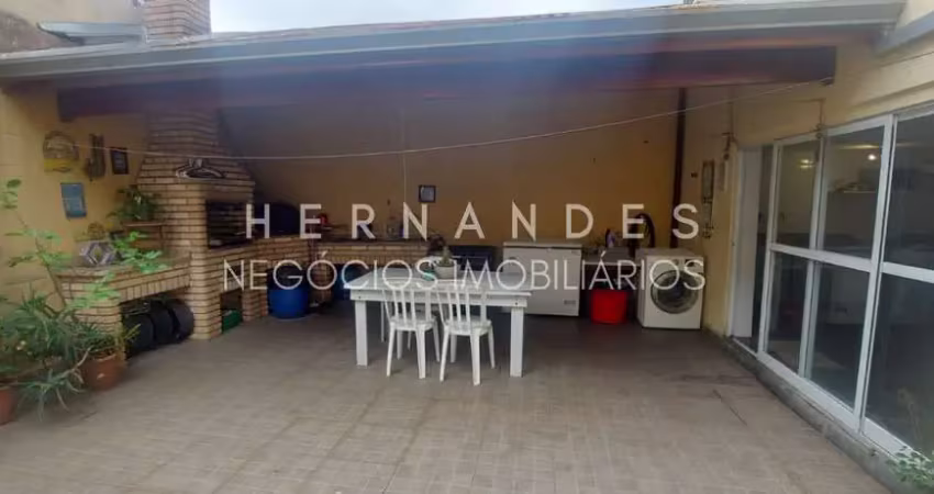 Casa à venda em barueri, bairro jardim esperança: 5 quartos, 2 suítes, 238,00m²
