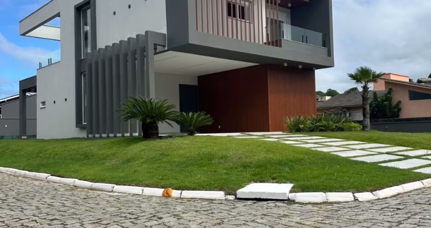 Casa Alto Padrao a venda