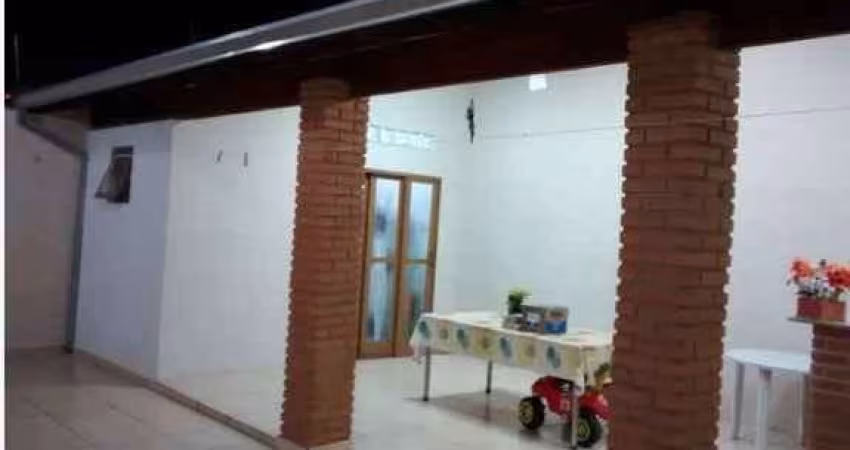 Excelente casa no Jardim Jussara