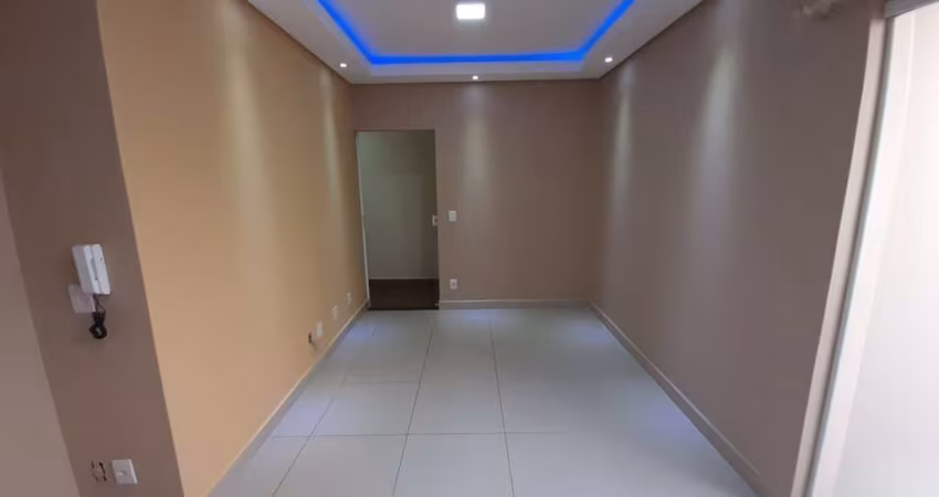 Excelente casa no Jd. Dona Lili