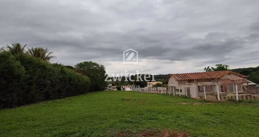 Terreno em condomínio fechado à venda no Recanto dos Nobres, Agudos 