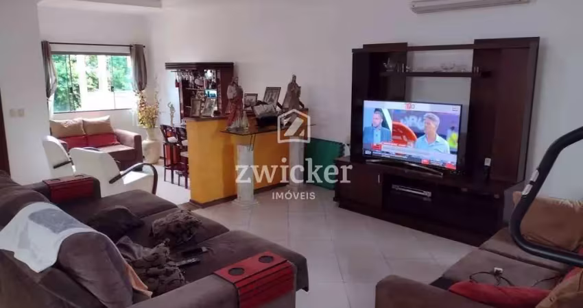 Casa com 3 quartos à venda na Vila Aviação, Bauru 