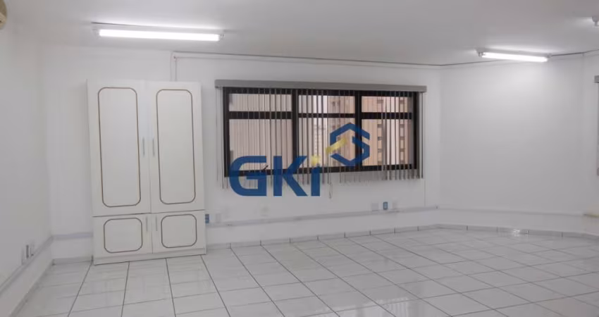 Vila Mariana, metro Sta.Cruz, conjunto comercial com 1 vaga