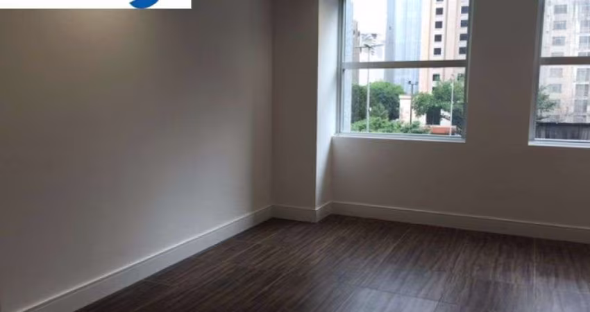 SALA COMERCIAL EM FRENTE AO MASP COM 33 M² , 01 VAGA, PRONTO PARA HABITAR