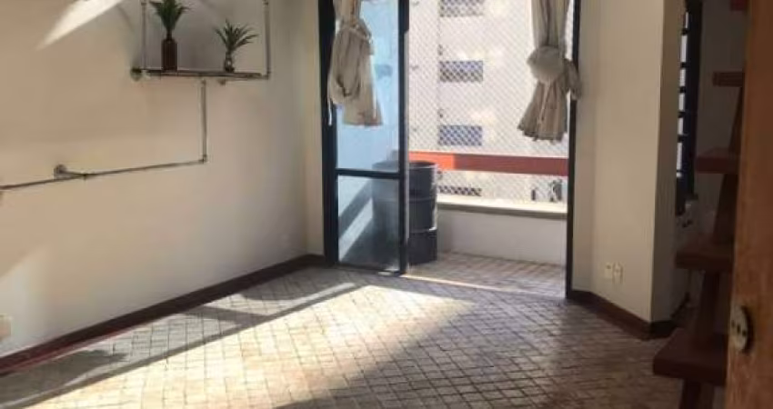 Apartamento duplex para locação - 70m² - 1 suíte - 1 vaga - Moema