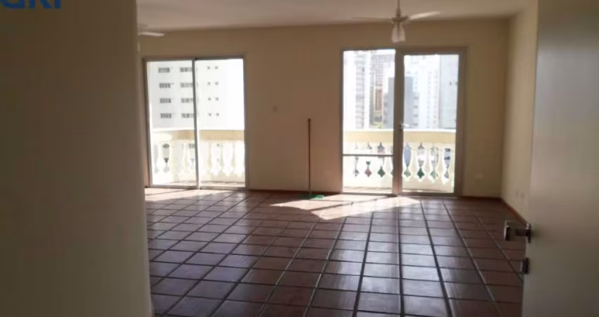 Excelente apartamento no Guarujá, Praia de Pitangueiras, a 1 quadra da Praia!